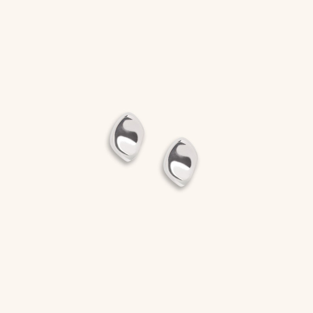 Zephyr • Silver Drift Studs