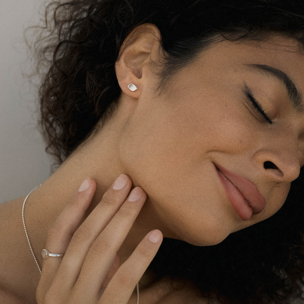 Zephyr • Silver Drift Studs