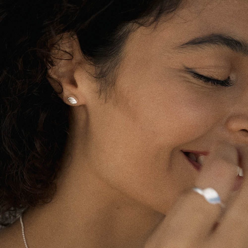 Zephyr • Silver Drift Studs