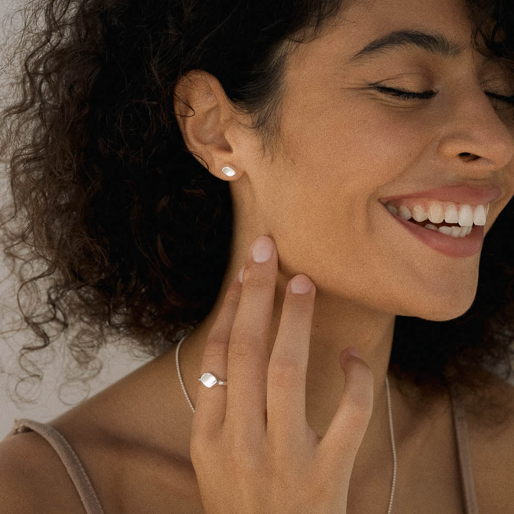 Zephyr • Silver Drift Studs