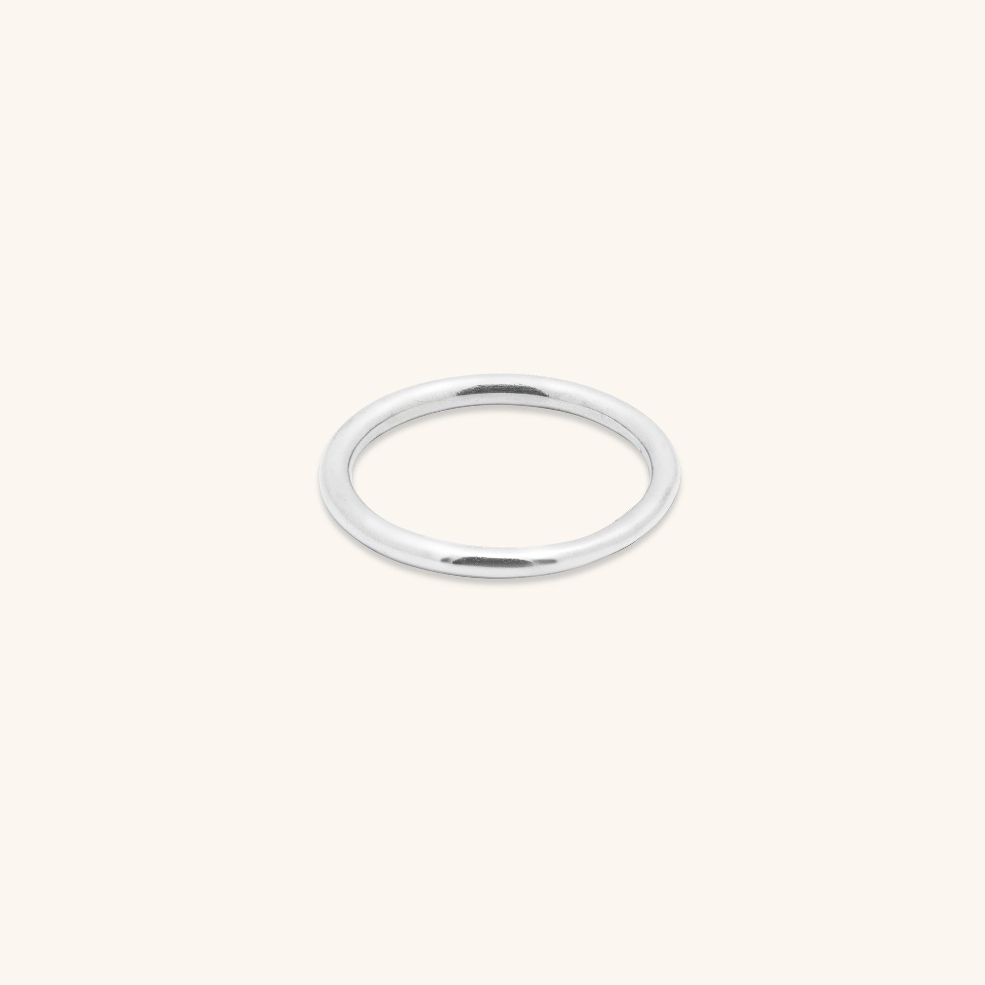 sterling silver polished smooth round plain band ring